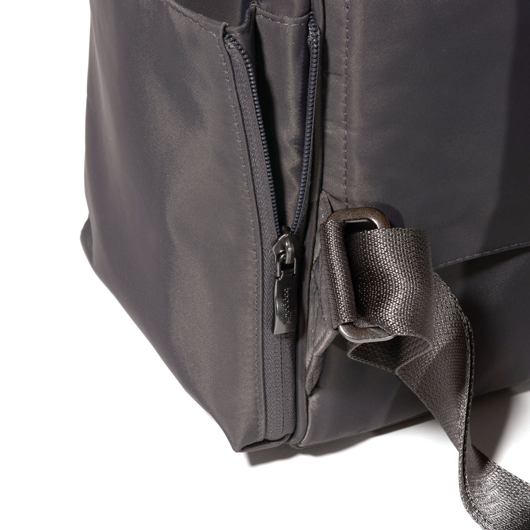 Baggallini Chelsea Laptop Backpack - Image 9