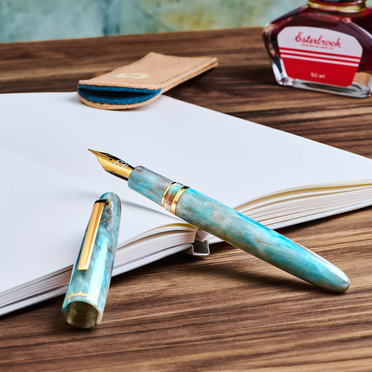 Esterbrook Estie Avalanche Premium Edition Regular-size Gold Trim Fountain Pen - Image 5
