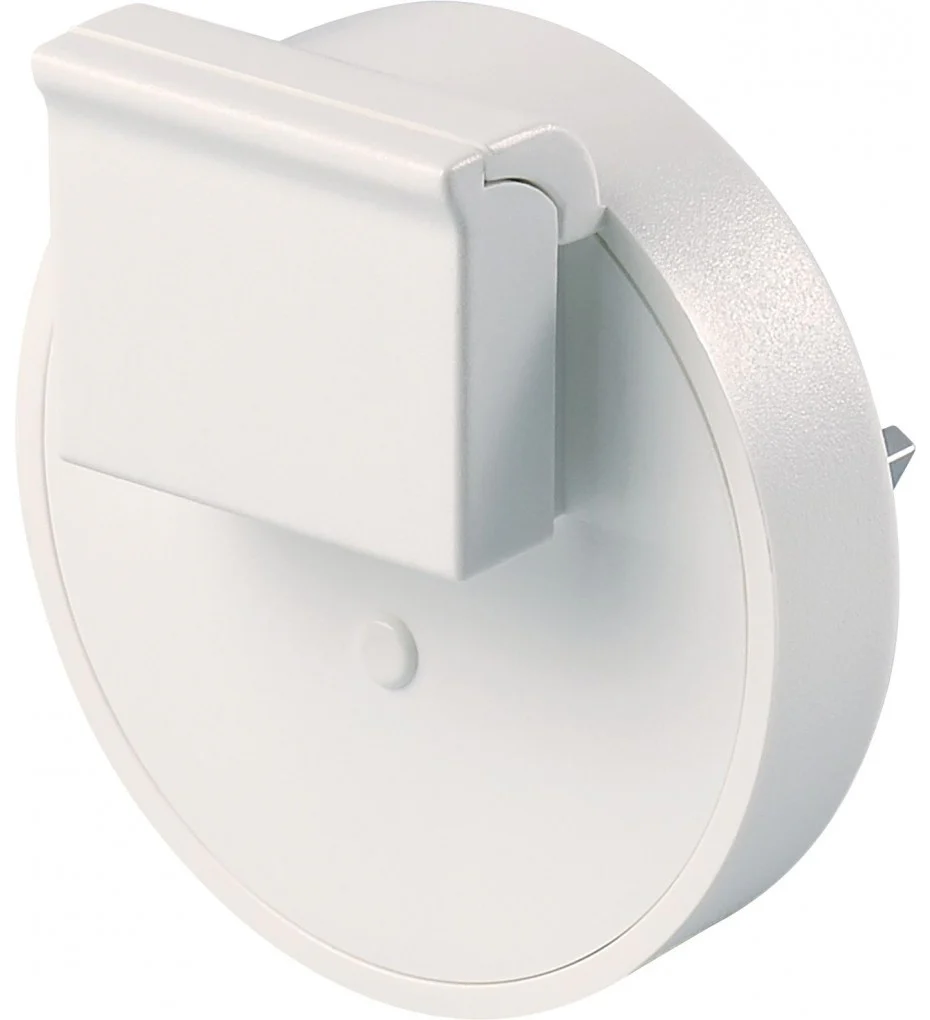 Go Travel Worldwide USB Charger and Adapter Set - Image 6