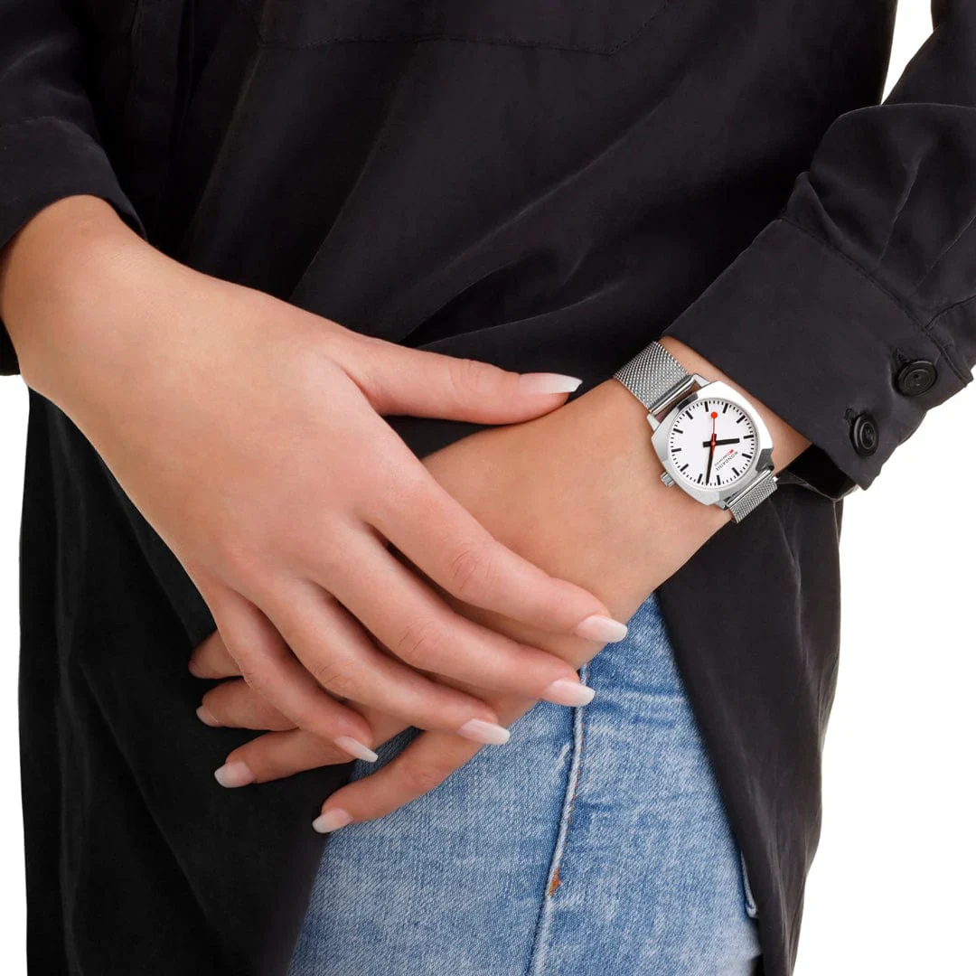 Mondaine Petite Cushion Watch Stainless steel, 31 mm MSL.31110.SM - Image 7
