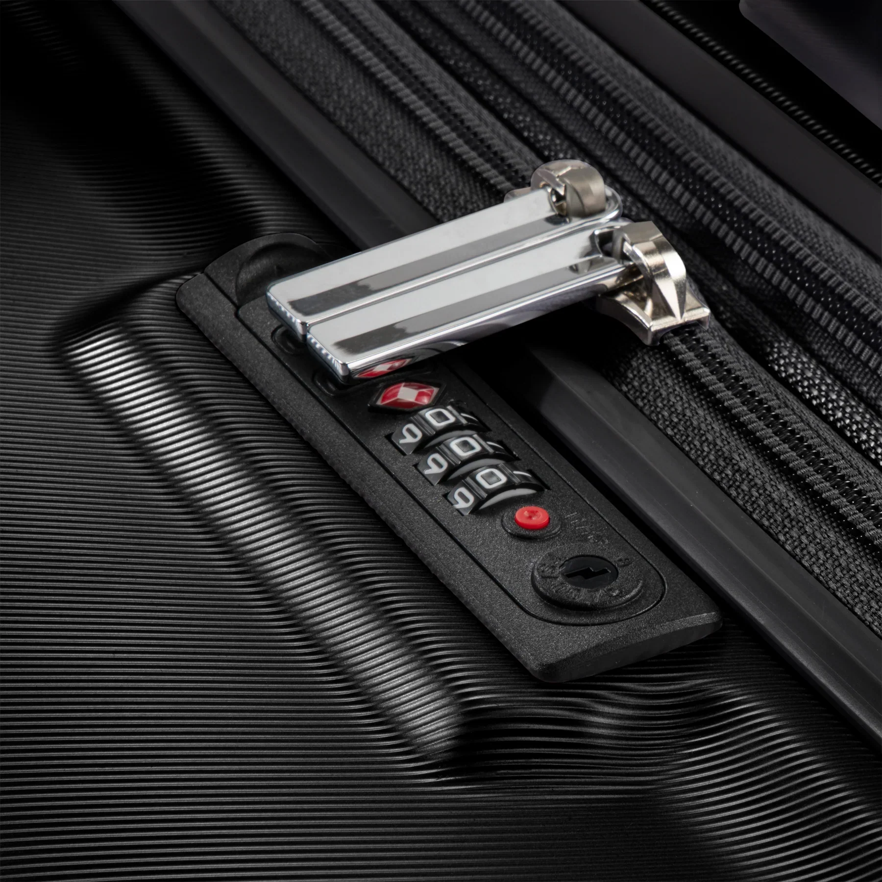 Rodeo Drive 2.0 Hardside Medium Check-In Expandable Spinner - Image 9