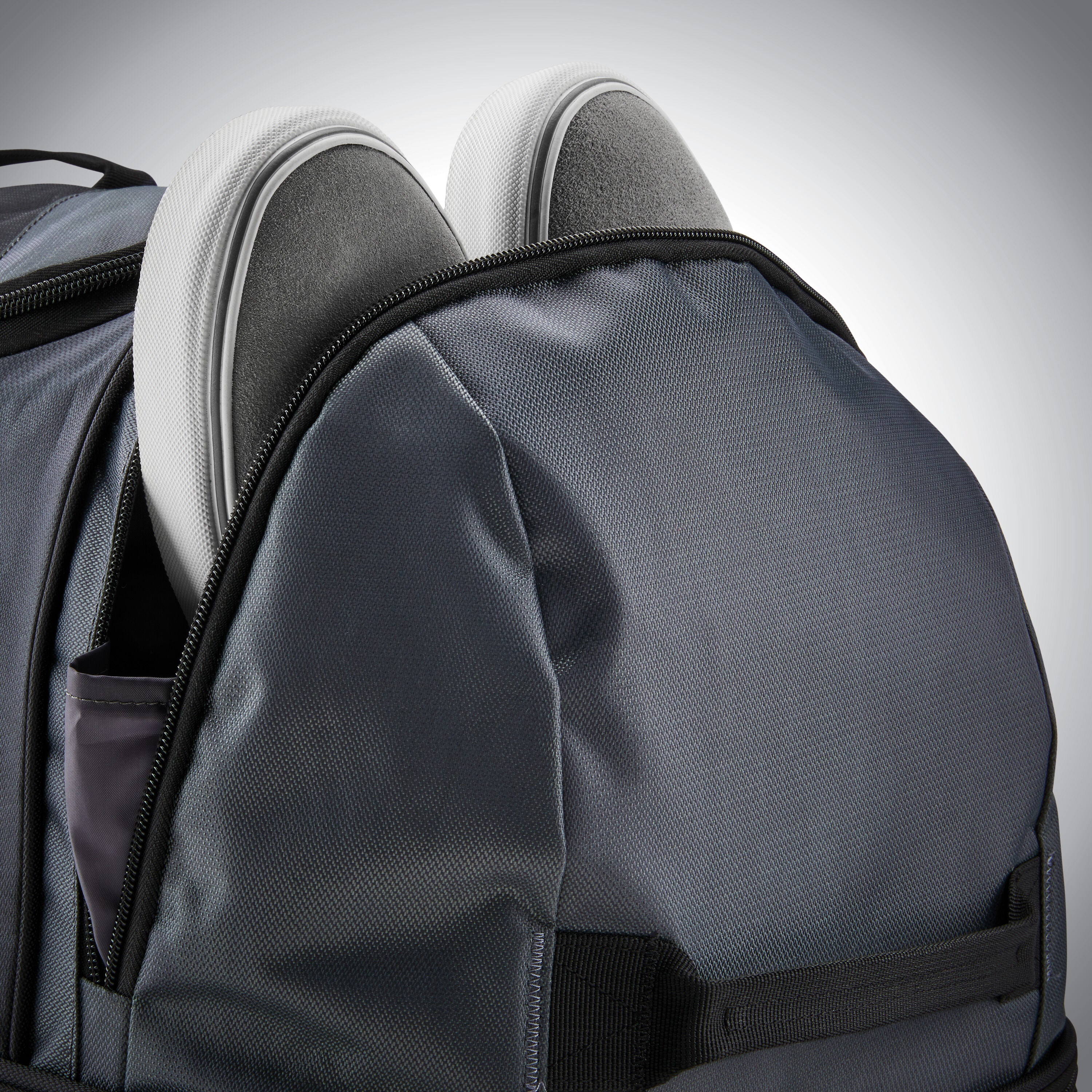 Samsonite Andante 2 32" Drop Bottom Wheeled Duffle - Image 6