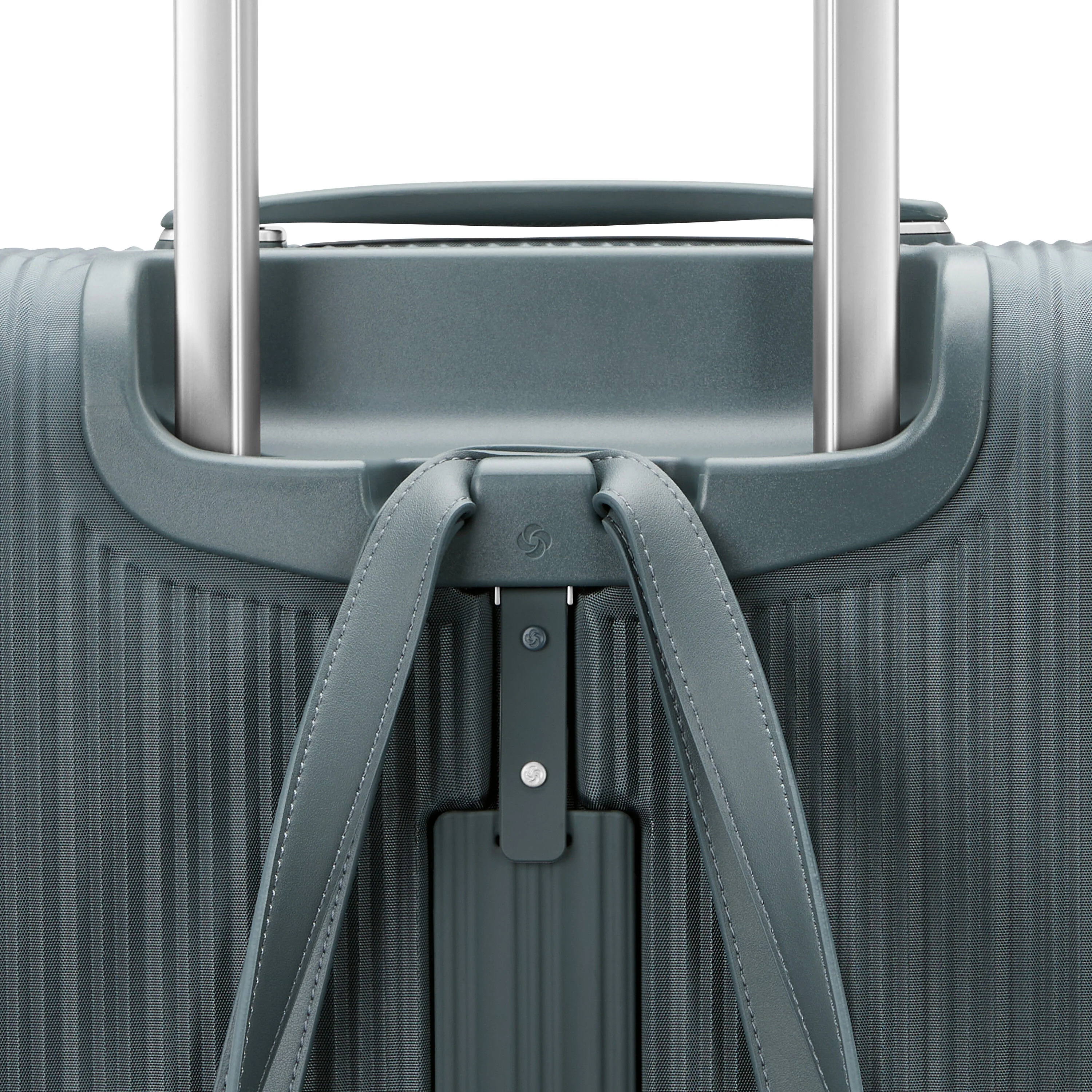 Samsonite Silhouette 18 Softside Medium Spinner - Image 2