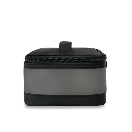 Briggs & Riley Translucent Essentials Case - Image 3