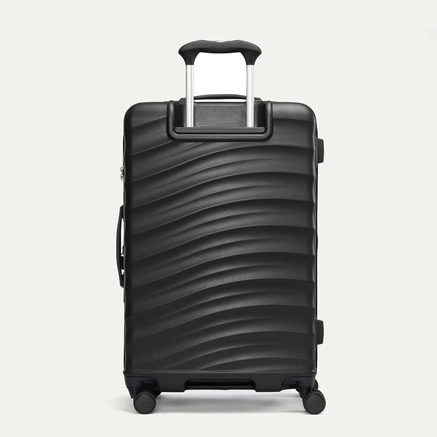 Travelpro Maxlite Air V2 Medium Check-In Hardside Spinner - Image 2